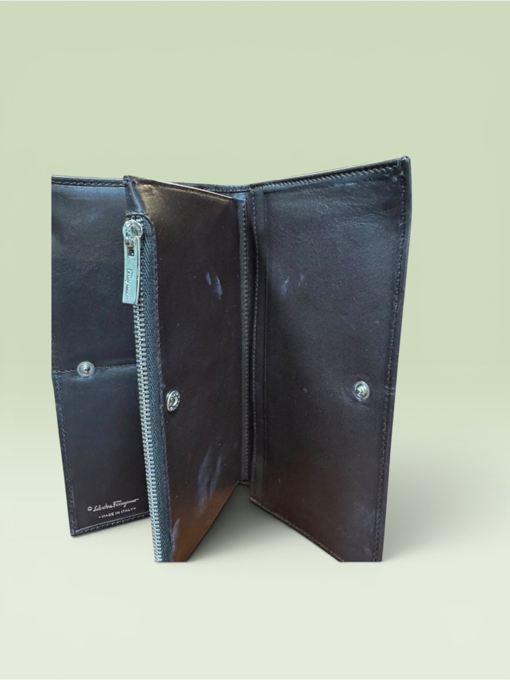 Ferragamo Brown Leather Unisex Wallet Organizer - Picture 3 of 8